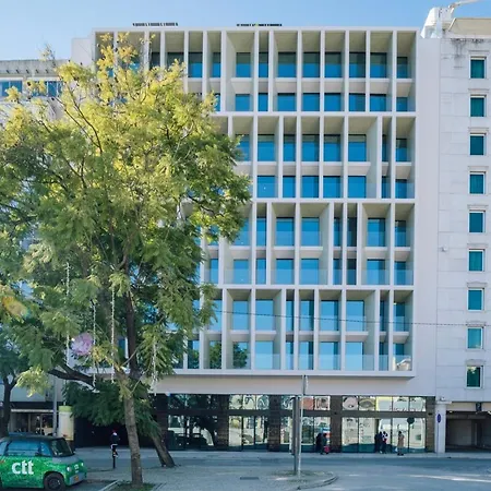 Adraga - 1 Bedroom And Shared Pool In Avenidas Novas 아파트